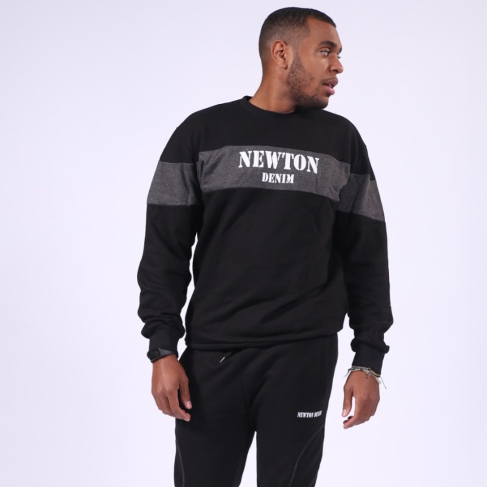 SWEAT SUIT